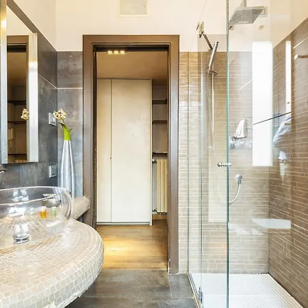 Garibaldi Penthouse 公寓